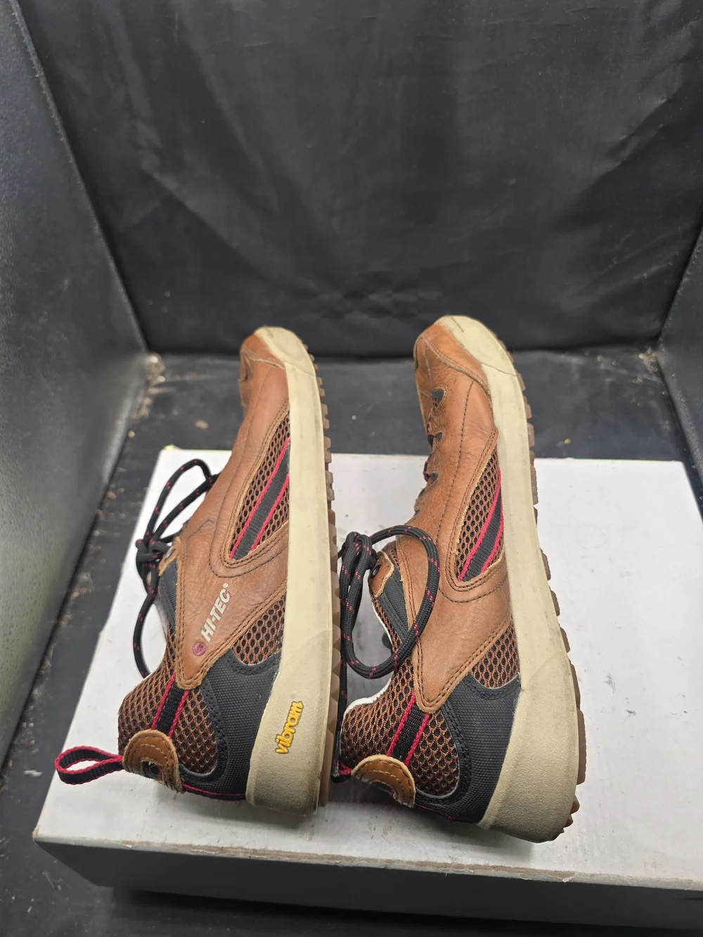 Hi-Tec‎ Brown Leather Lace-Up Derby with Black & Red Accents